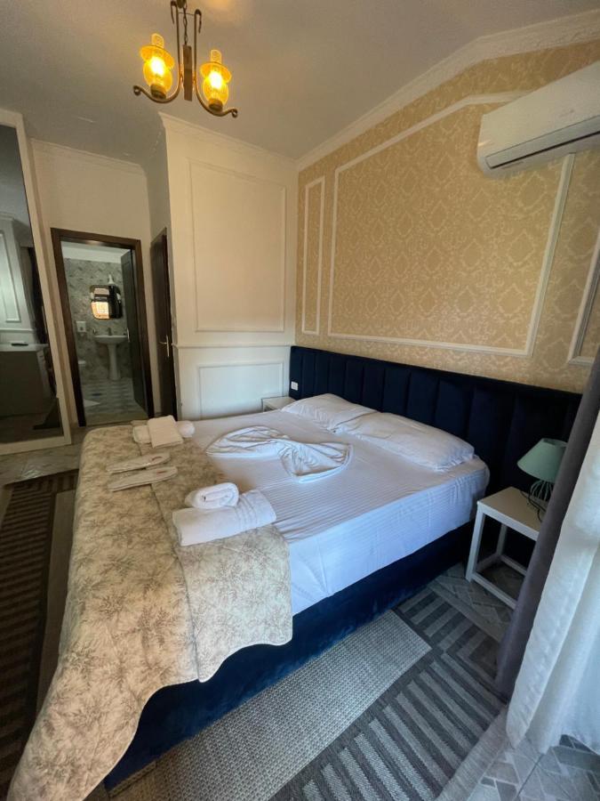 Vila Sanremo Tirana Bagian luar foto